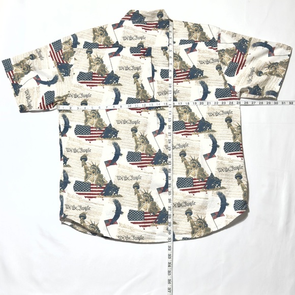 Cotton Traders Sport Red White Blue Button Down Shirt Patriotic Print Excellent - Picture 3 of 8